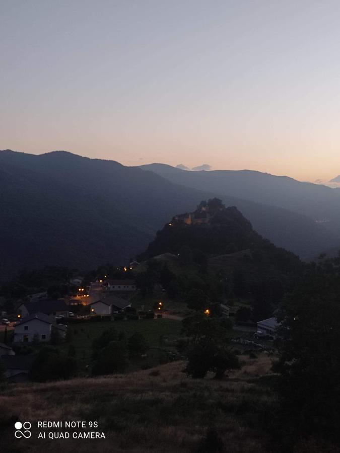 Hotel Lodg'Ing Secret Camp Ariege Lordat Zewnętrze zdjęcie